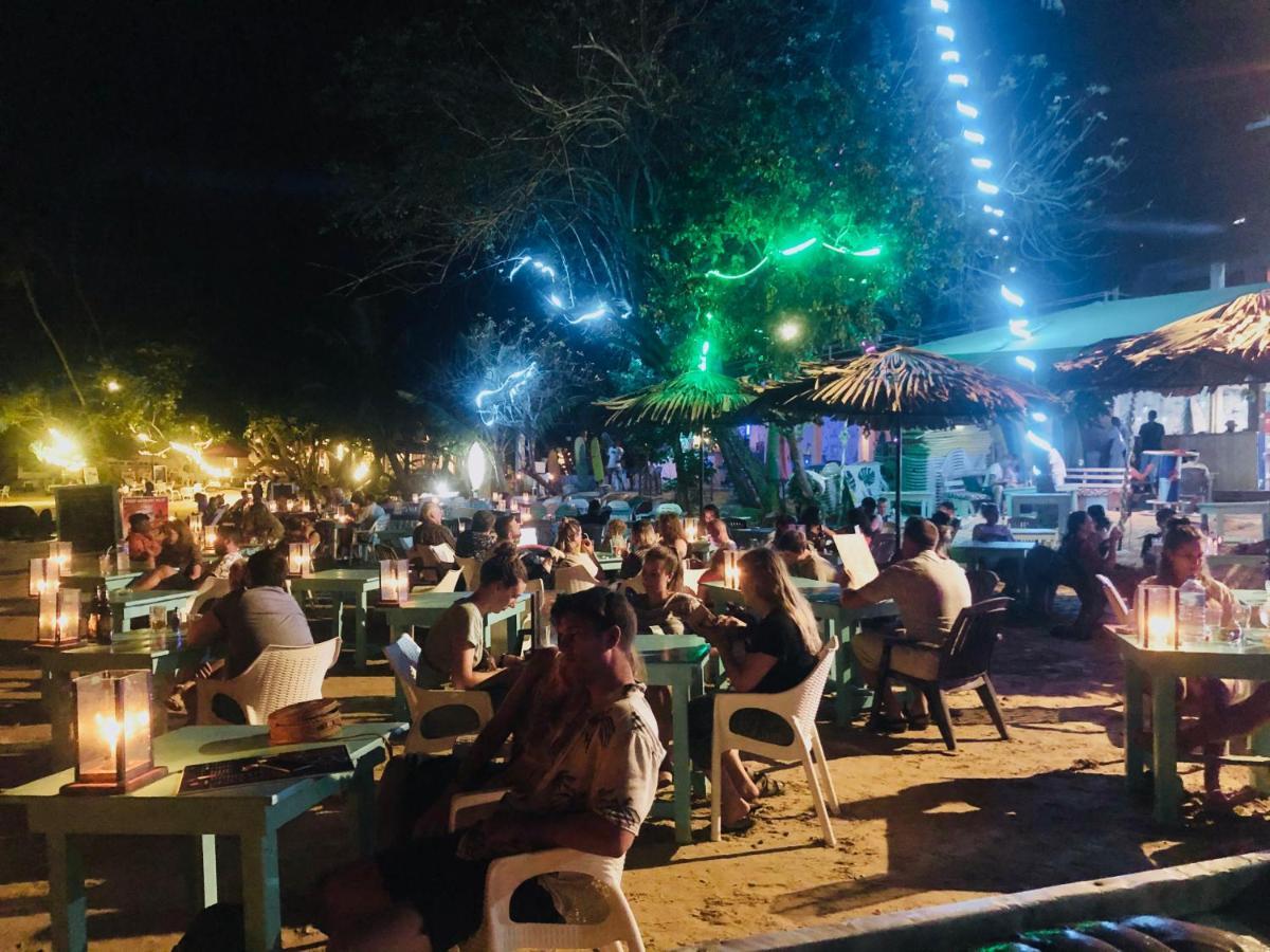 מלון Surf Bar מיריסה מראה חיצוני תמונה